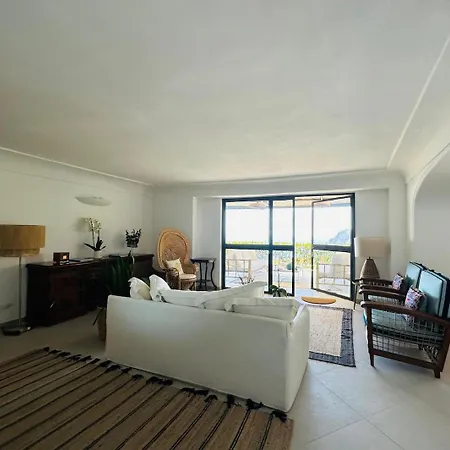 Volare, Appartement *